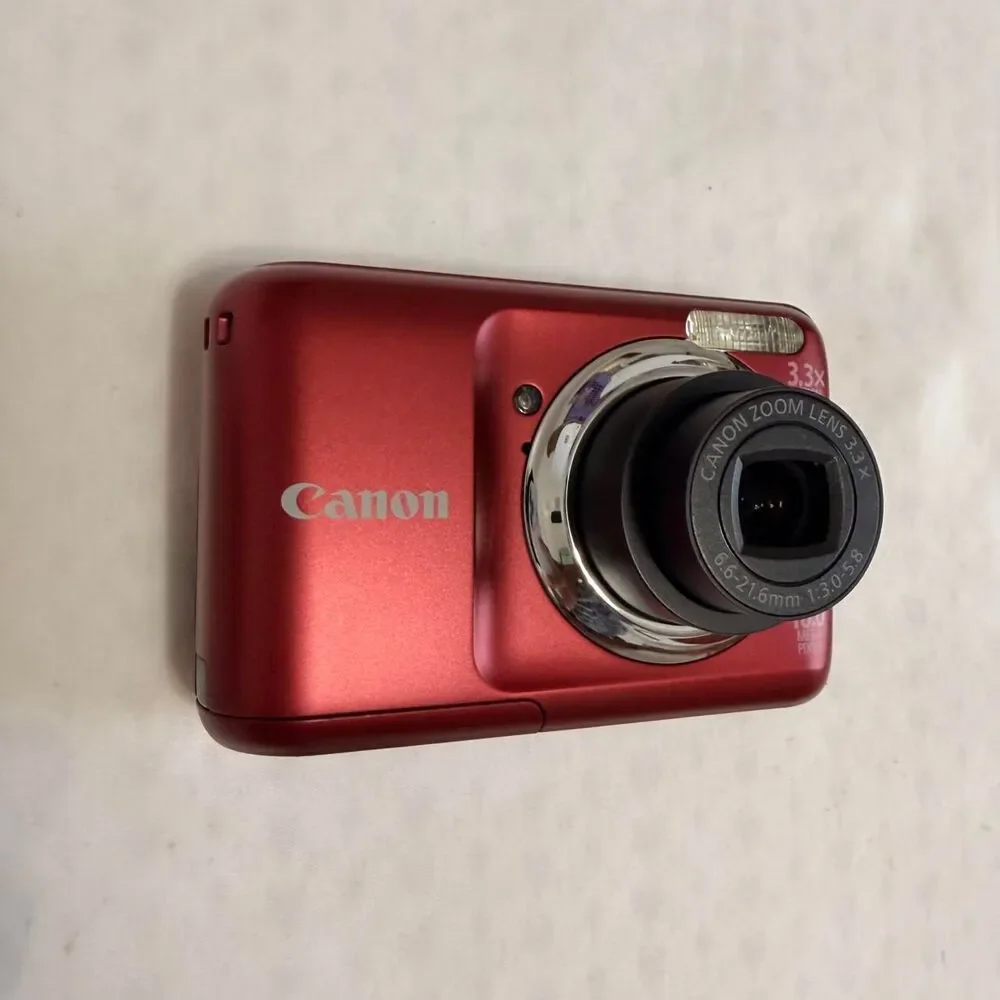 Canon Silver and Grey Cameras-and-accessories